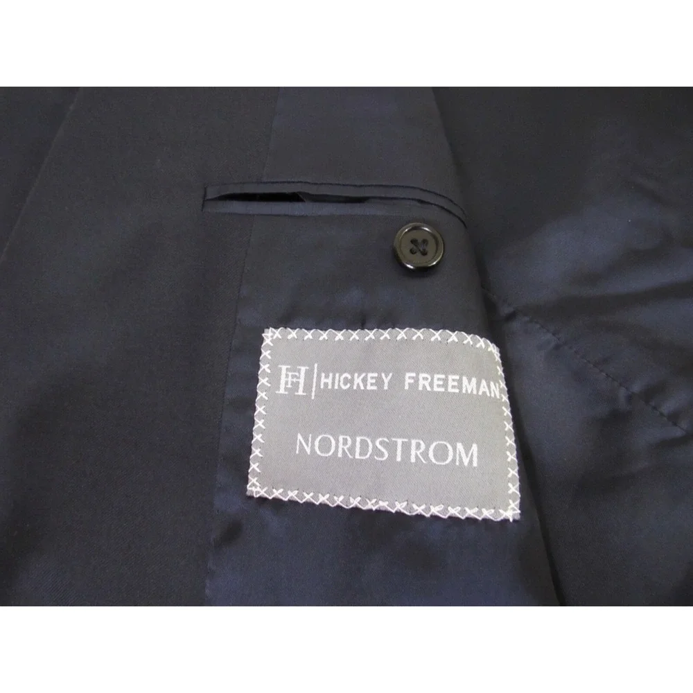Hickey Freeman Super 140 Made for Nordstrom Monogram Button Navy Blazer Size 42R